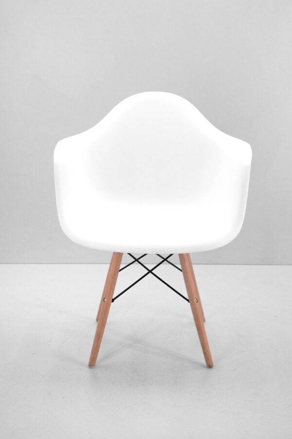 Eames con brazos